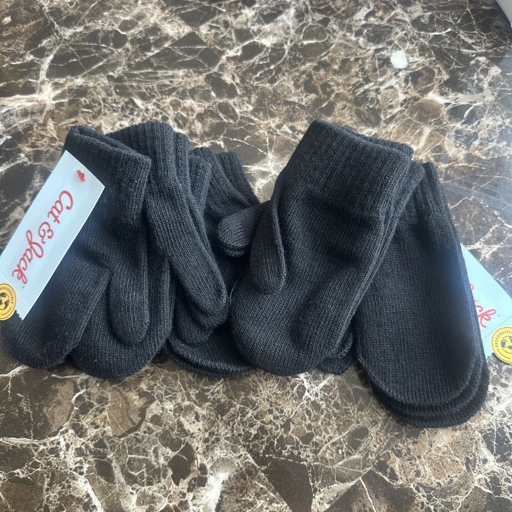 6x Pairs of Mittens from Cat & Jack black Toddler